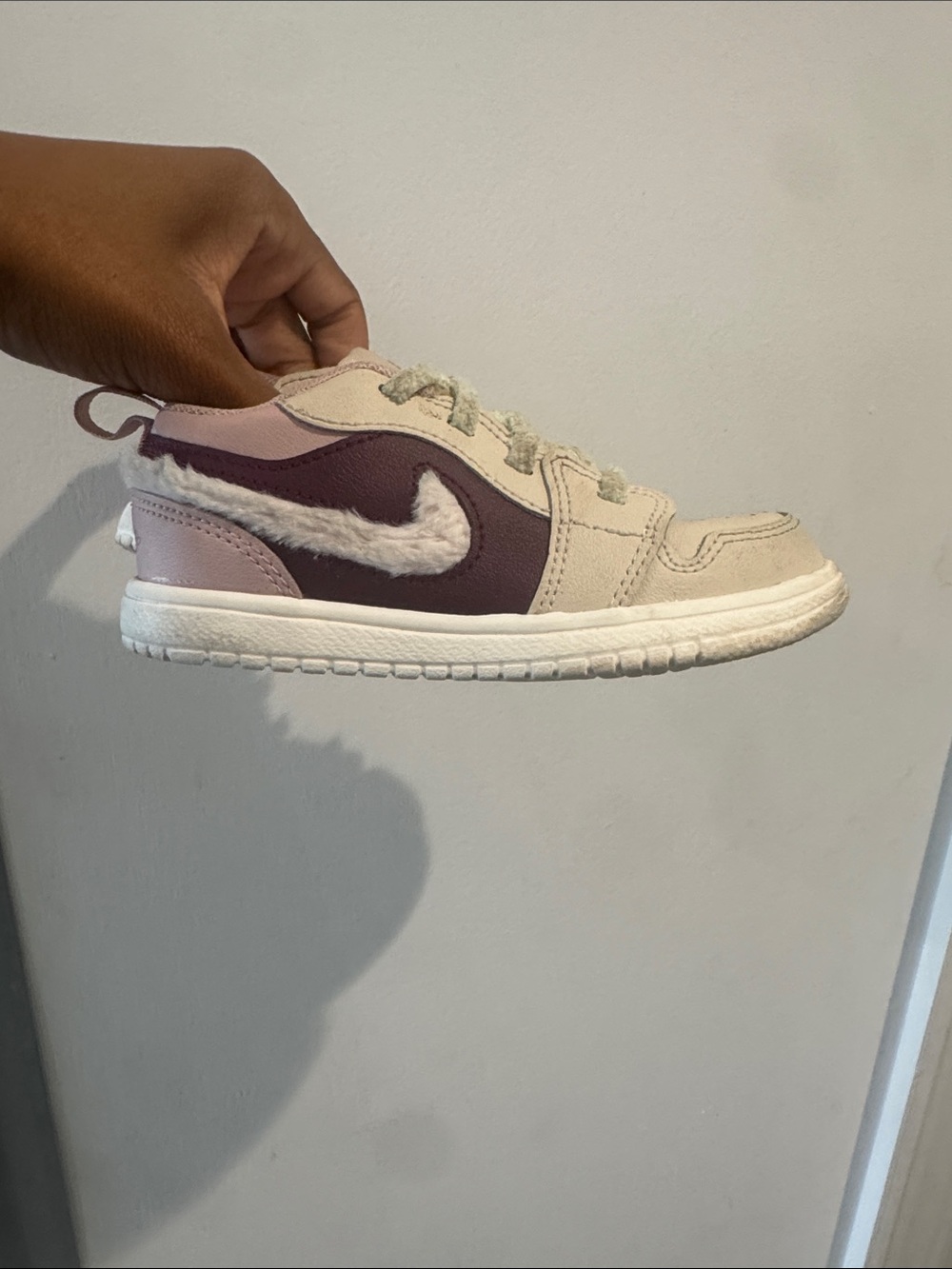 Nike Kids Cream, Pink & Purple Low-Top Sneakers